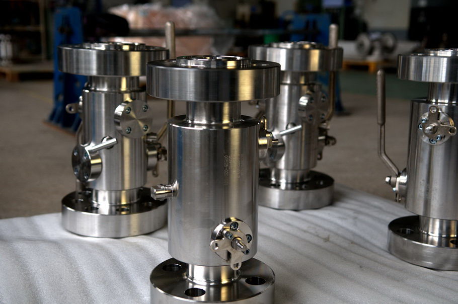 DBB 1.5in 2500LB F316.jpg